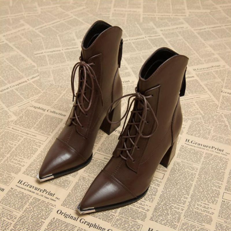 Winter Clothing For Woman - Sepatu Boots Wanita Model Chelsea Ujung